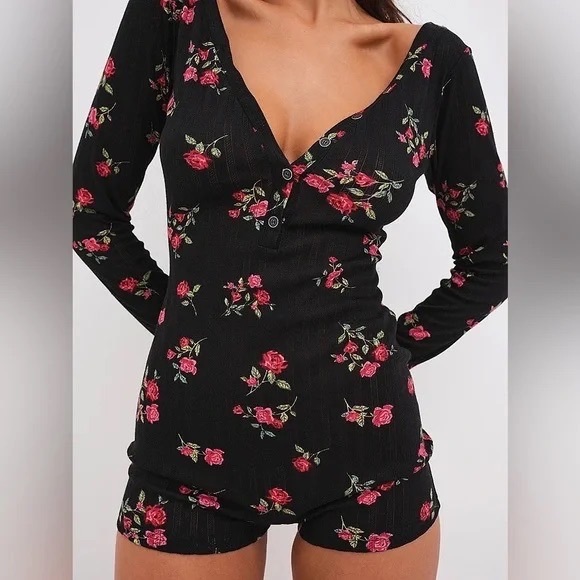 For Love And Lemons Pointelle Deep V Onesie Black Floral Small NEW - Picture 2 of 8